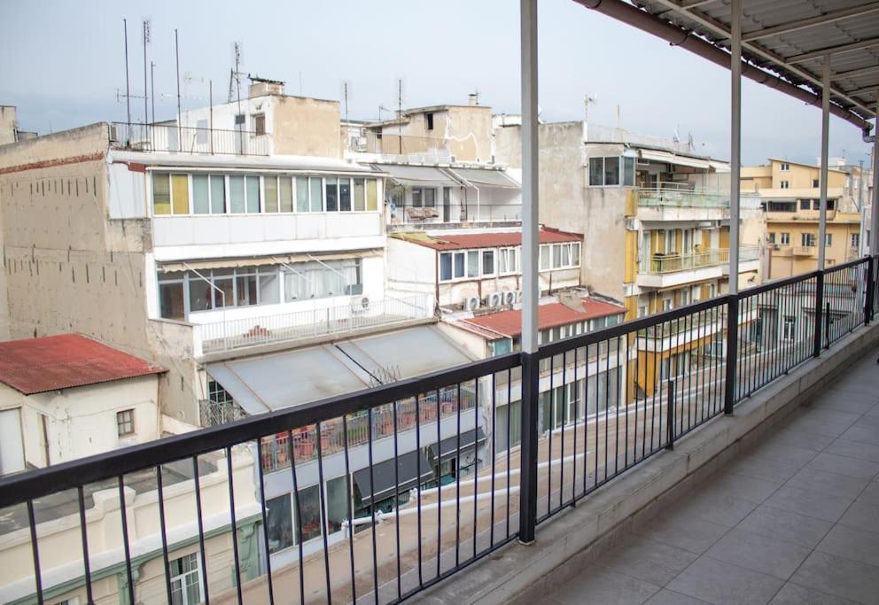 Bedcity Apartment In The Center Of Thessaloniki Buitenkant foto