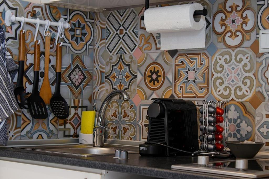 Bedcity Apartment In The Center Of Thessaloniki Buitenkant foto