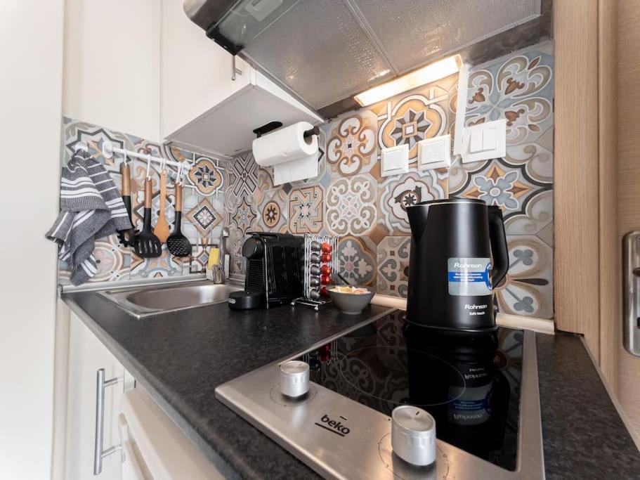 Bedcity Apartment In The Center Of Thessaloniki Buitenkant foto